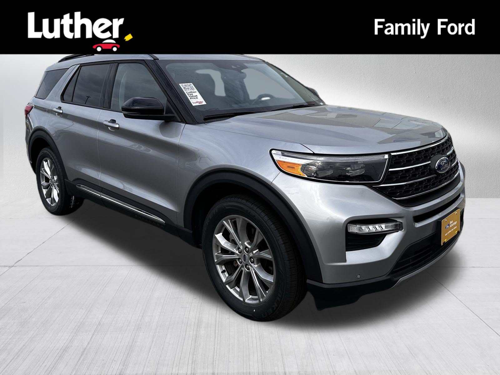 Certified 2024 Ford Explorer XLT w/ Equipment Group 202A