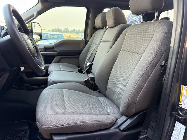 Certified 2020 Ford F250 XLT w/ Tremor Off-Road Package AWD/4WD image 38