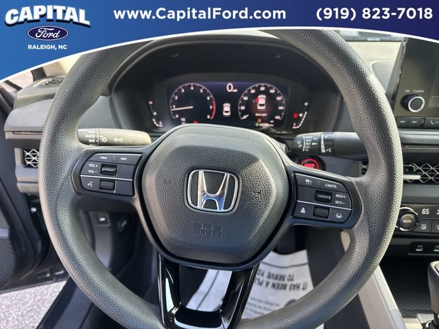 Used 2023 Honda Accord EX image 25