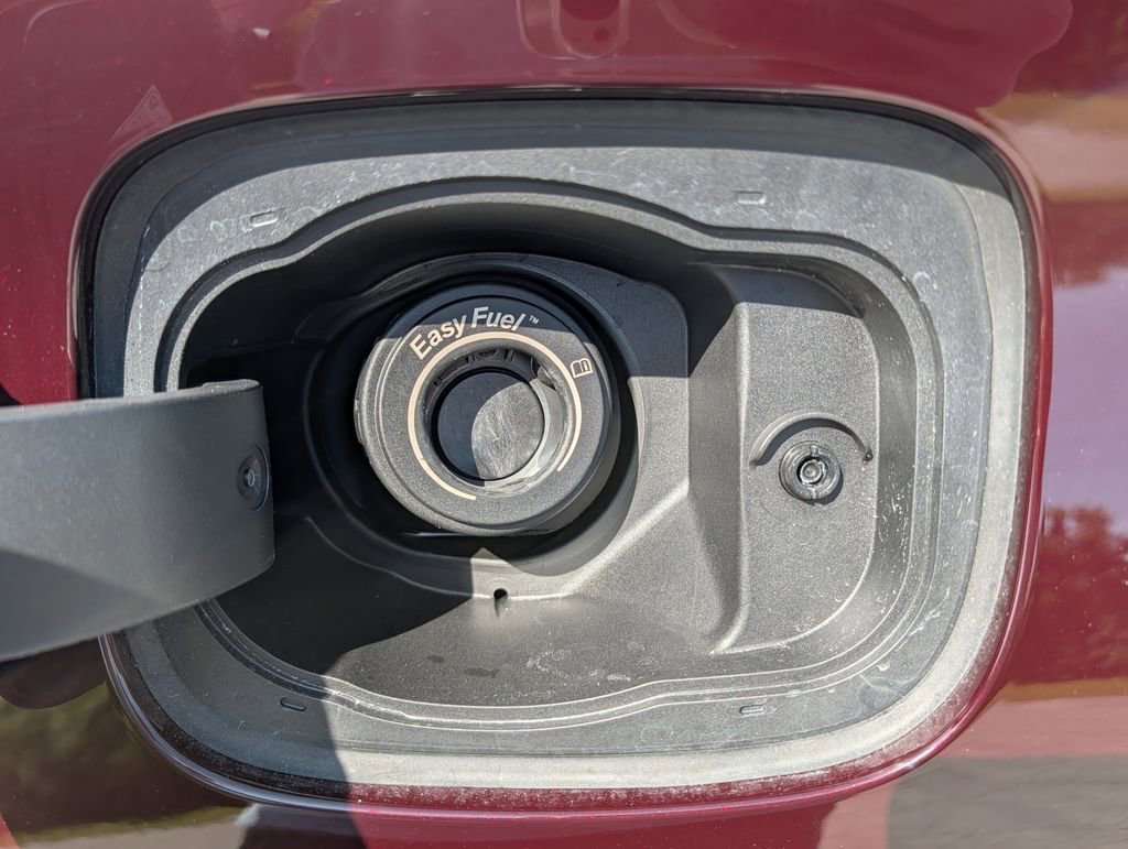 Certified 2023 Ford Explorer XLT w/ Equipment Group 202A RWD image 33