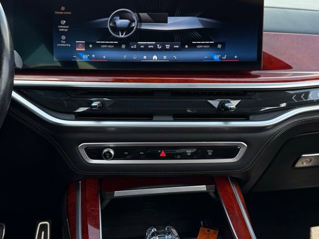 Used 2024 BMW ALPINA XB7 image 50