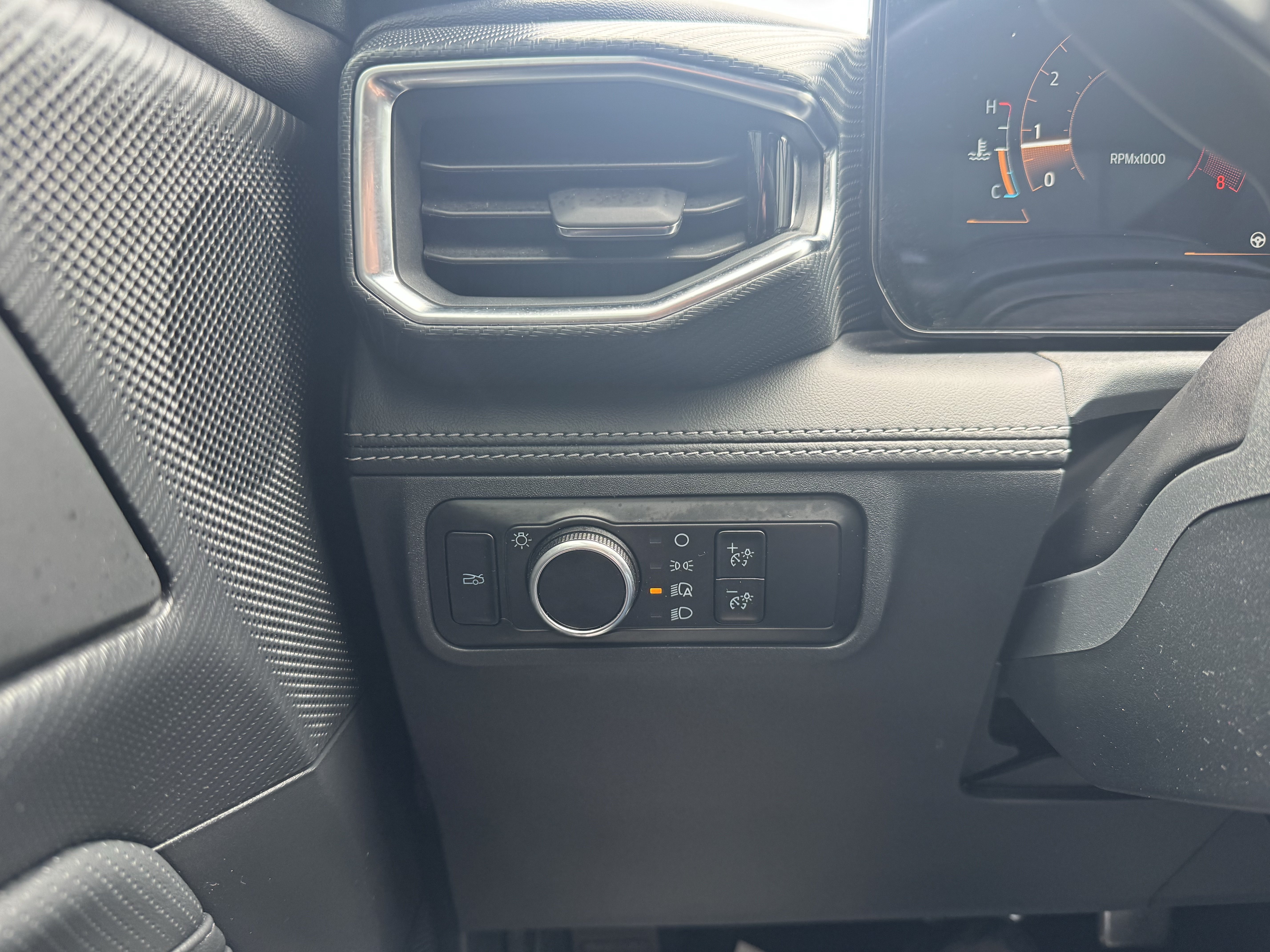 Certified 2024 Ford Mustang Premium RWD image 18