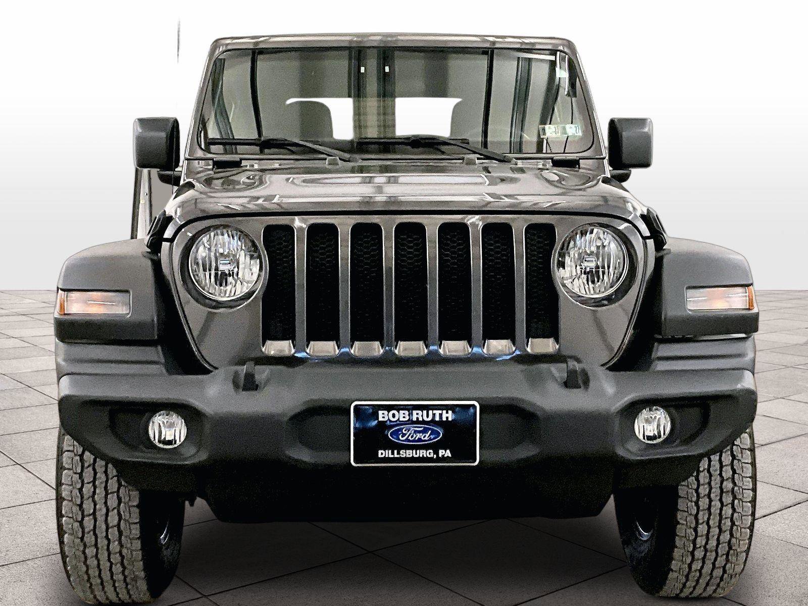Used 2018 Jeep Wrangler Sport AWD/4WD image 3