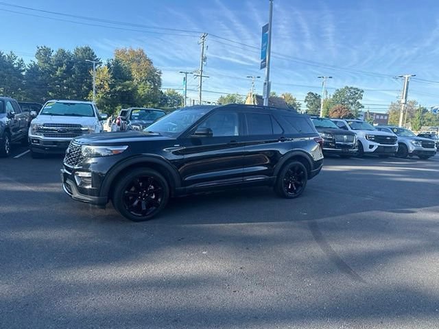 Certified 2023 Ford Explorer ST-Line w/ Class IV Trailer Tow Package AWD/4WD image 3
