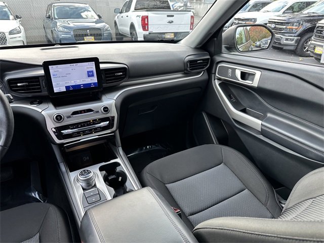 Certified 2022 Ford Explorer XLT image 18