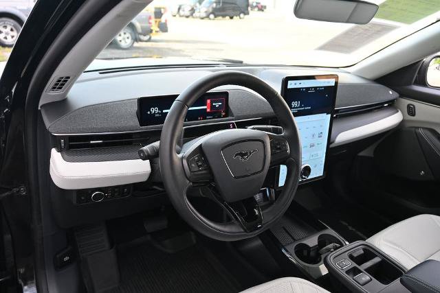 Certified 2025 Ford Mustang Mach-E Premium AWD/4WD image 22