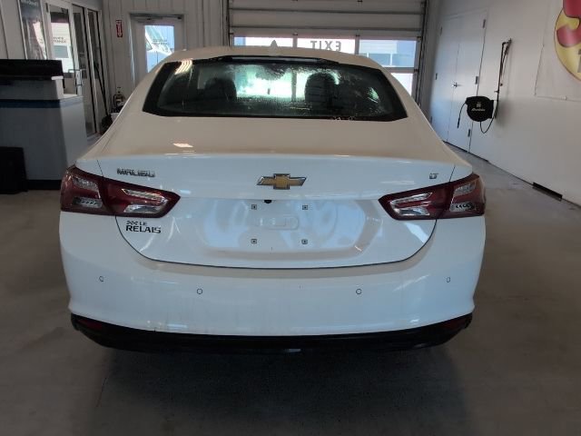 Used 2021 Chevrolet Malibu LT image 4
