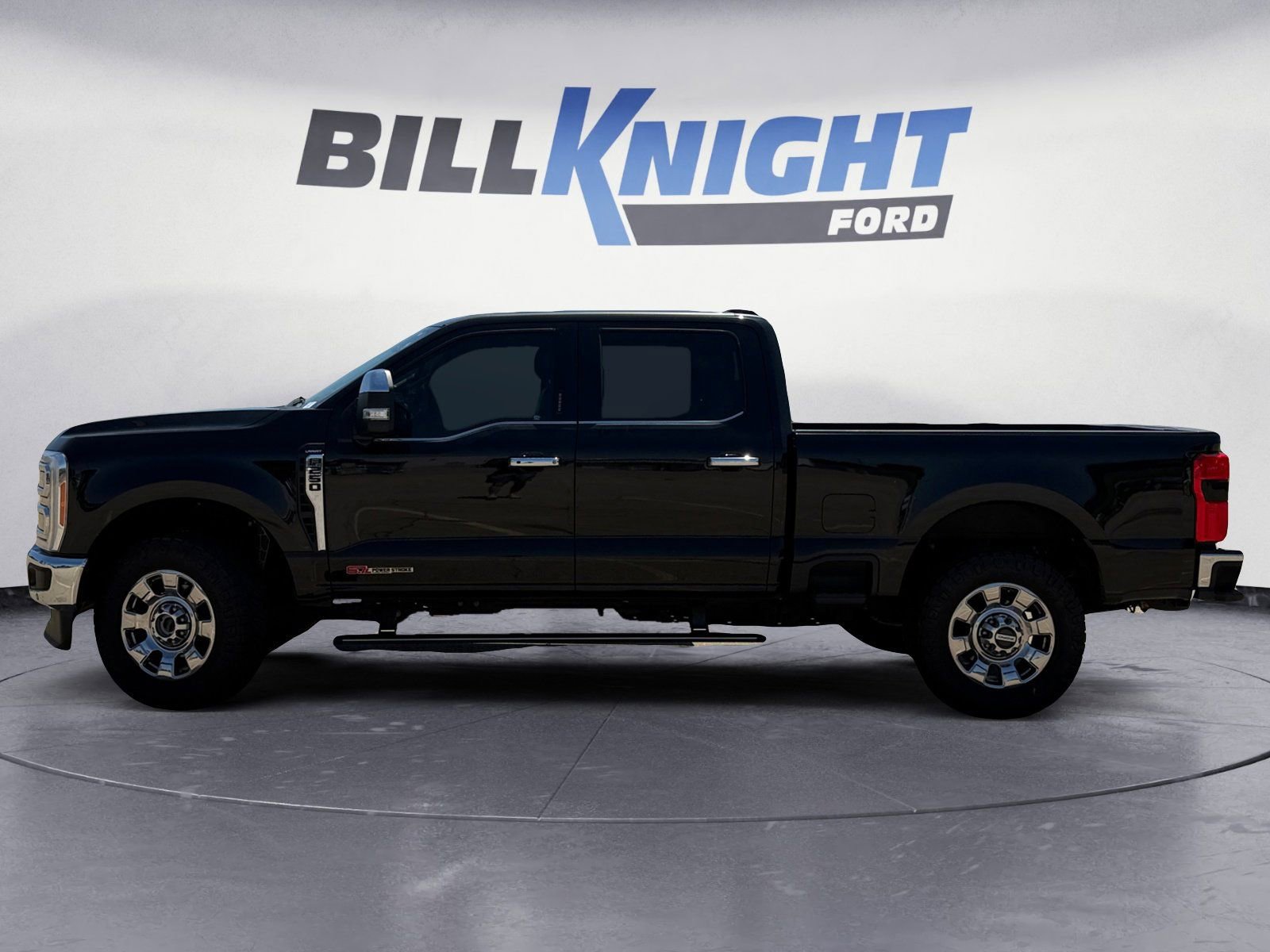 Certified 2023 Ford F250 Lariat w/ Lariat Ultimate Package AWD/4WD image 2