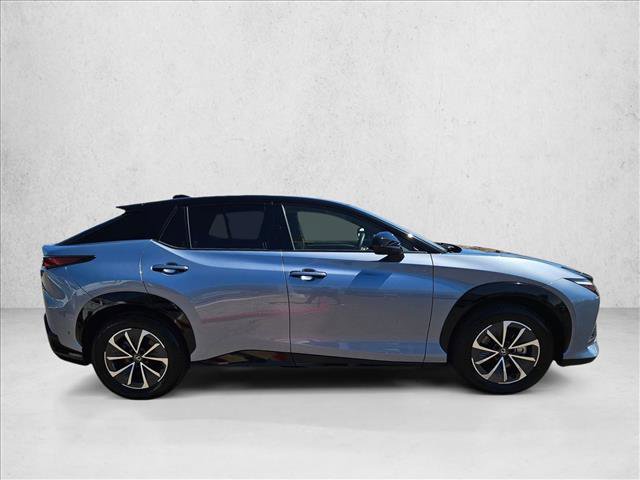 Used 2023 Lexus RZ 450e Premium w/ Technology Package AWD/4WD video 4