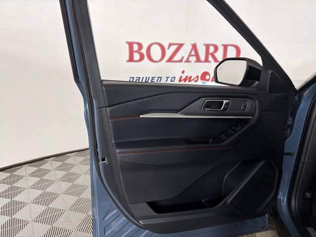 Certified 2025 Ford Explorer ST-Line RWD image 29