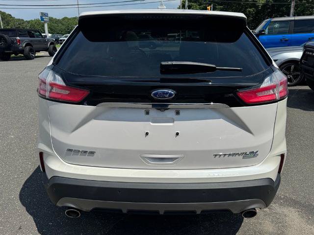 Certified 2019 Ford Edge Titanium w/ Equipment Group 301A AWD/4WD image 5