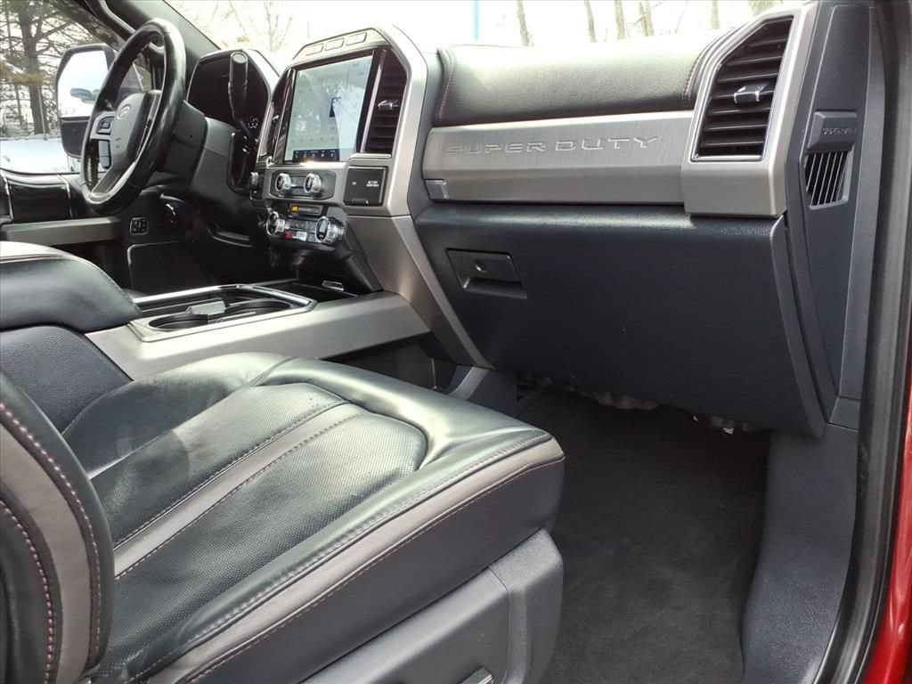 Certified 2022 Ford F450 Platinum w/ FX4 Off-Road Package AWD/4WD image 9