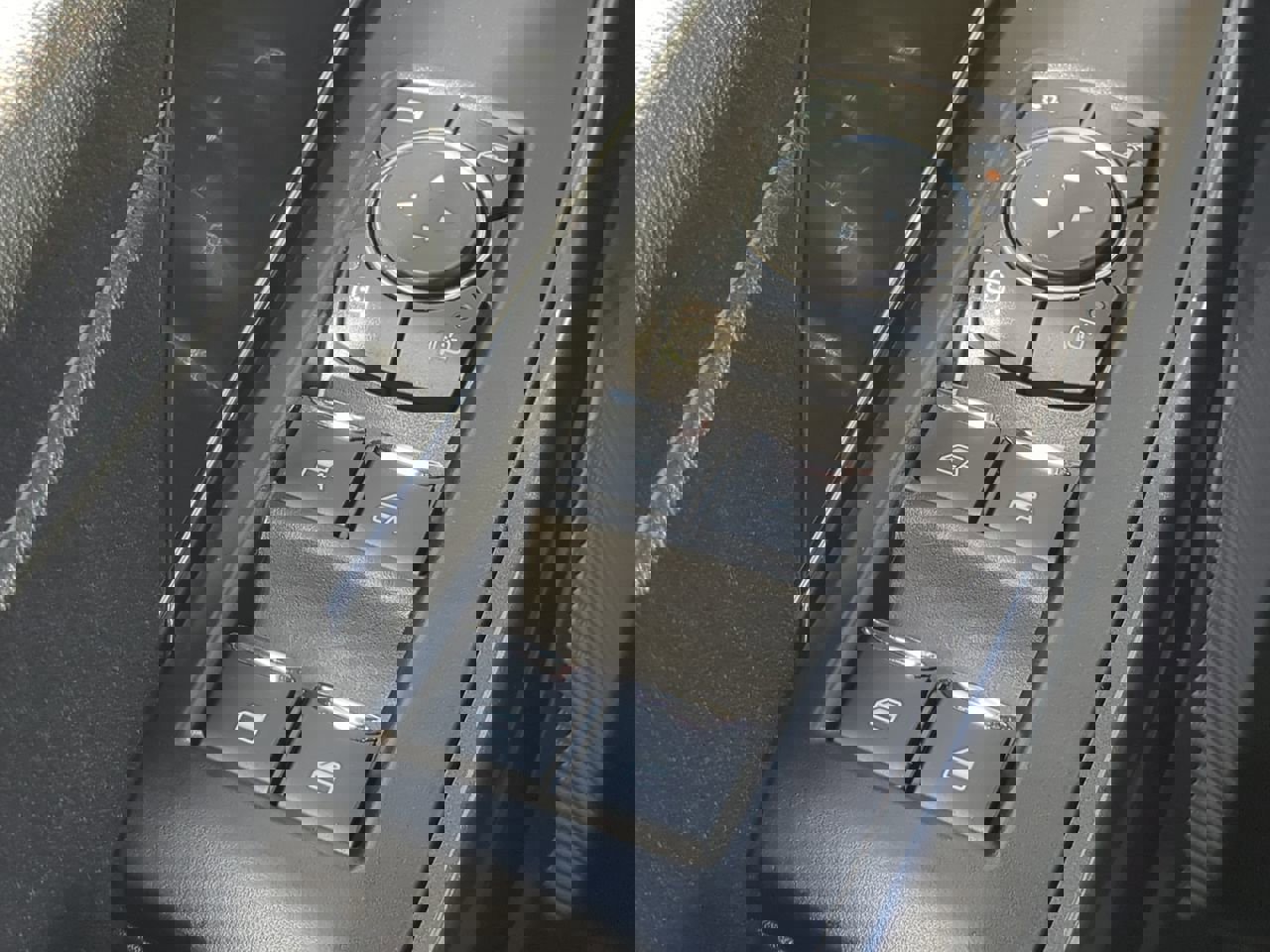 Certified 2023 Ford F150 Lariat w/ Equipment Group 502A High image 22