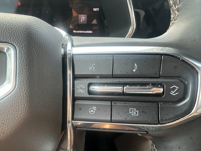 Used 2025 GMC Canyon Denali AWD/4WD image 16