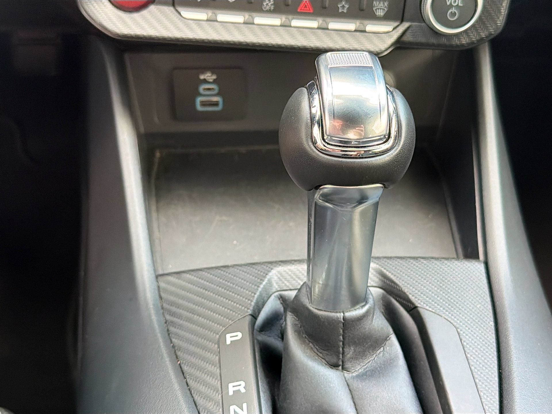 Certified 2025 Ford Mustang Coupe RWD image 17