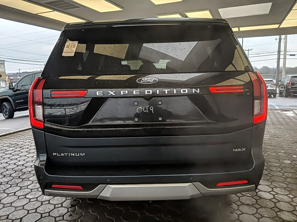 Certified 2025 Ford Expedition Max Platinum w/ Driver's Package image 6