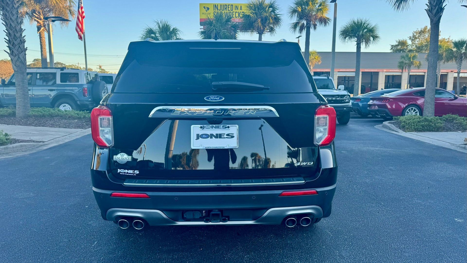 Certified 2021 Ford Explorer King Ranch w/ Premium Technology Package image 11