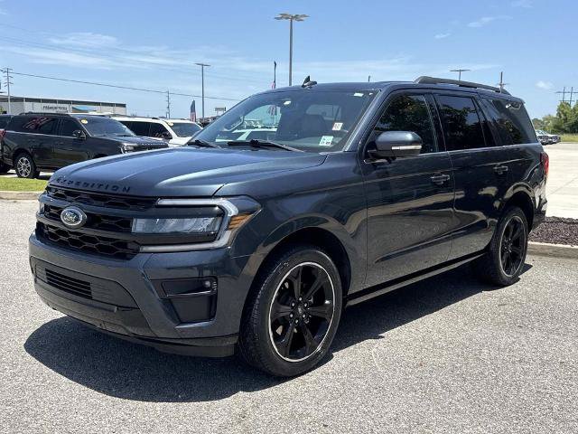 Certified 2023 Ford Expedition Limited RWD image 3