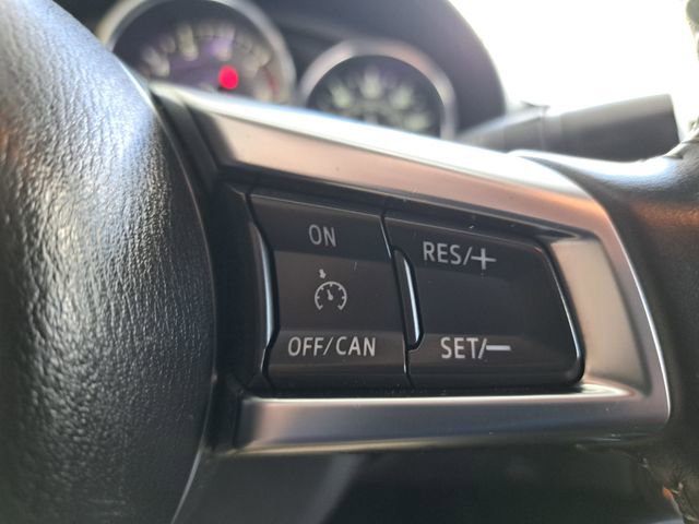 Used 2021 MAZDA MX-5 Miata RF Grand Touring RWD image 18