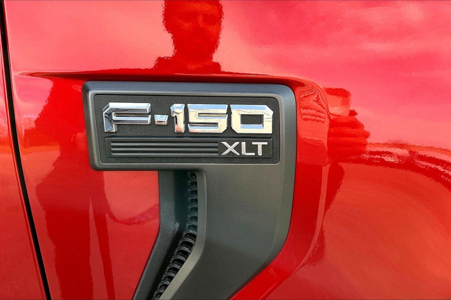 Certified 2023 Ford F150 XLT w/ Equipment Group 302A High image 19