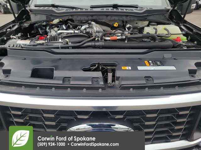 Certified 2025 Ford F450 Platinum AWD/4WD image 42
