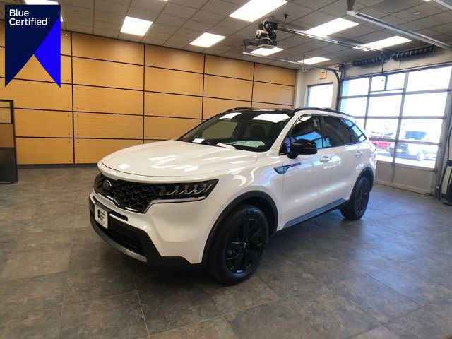 Used 2021 Kia Sorento S w/ Panoramic Sunroof Package