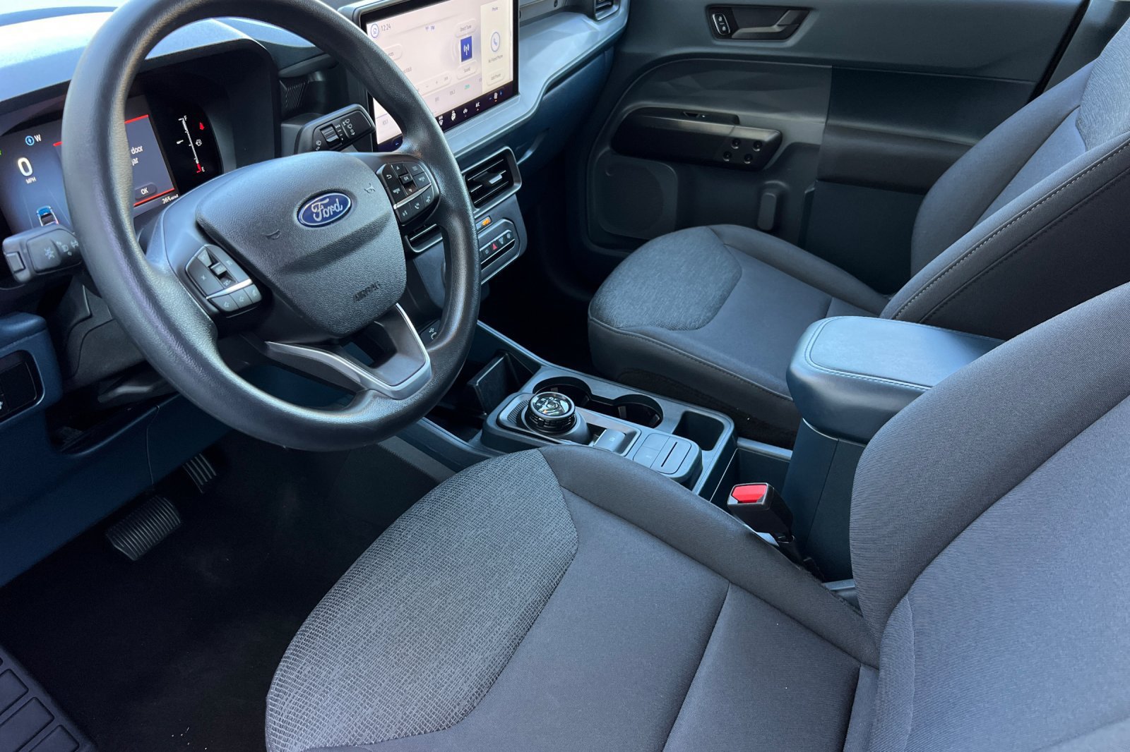 Certified 2025 Ford Maverick XL FWD image 12