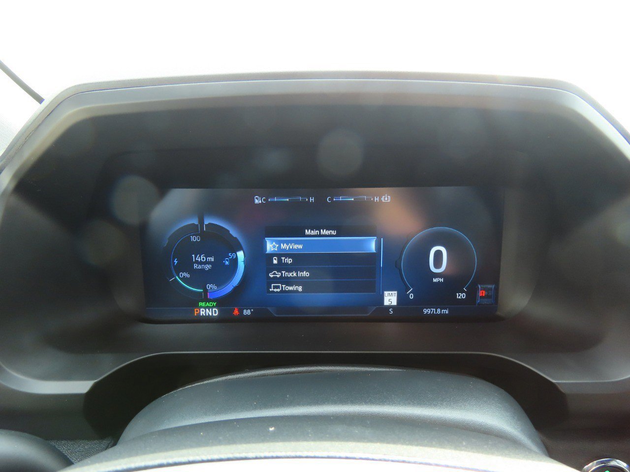 Certified 2025 Ford F150 Lightning Lariat image 31