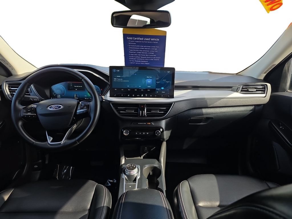 Certified 2025 Ford Escape Platinum AWD/4WD image 14
