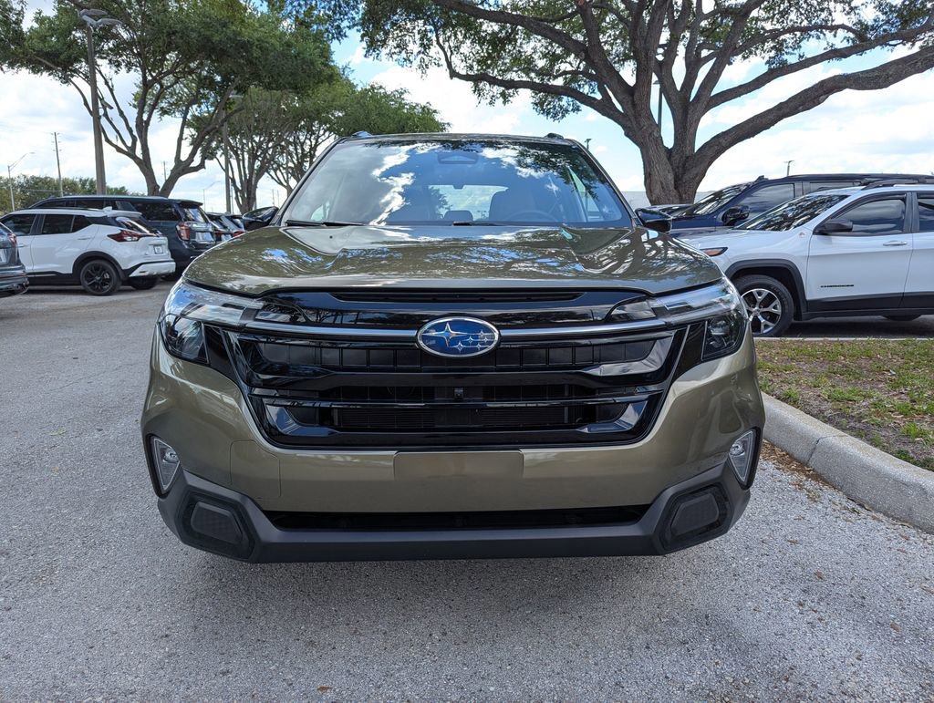 Used 2025 Subaru Forester Touring image 5