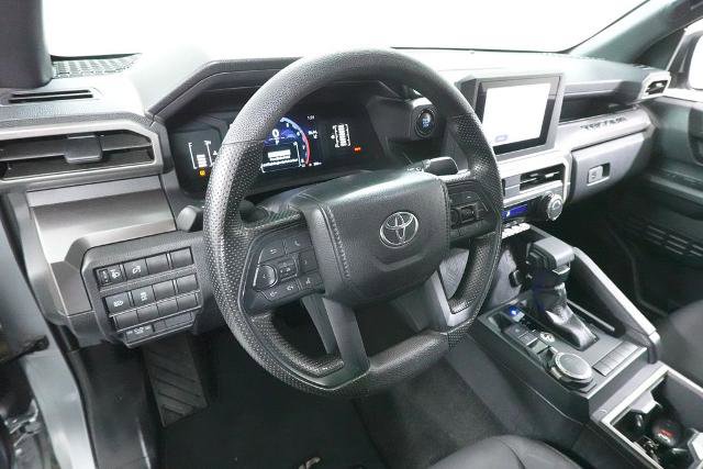 Used 2024 Toyota Tacoma SR5 AWD/4WD image 22