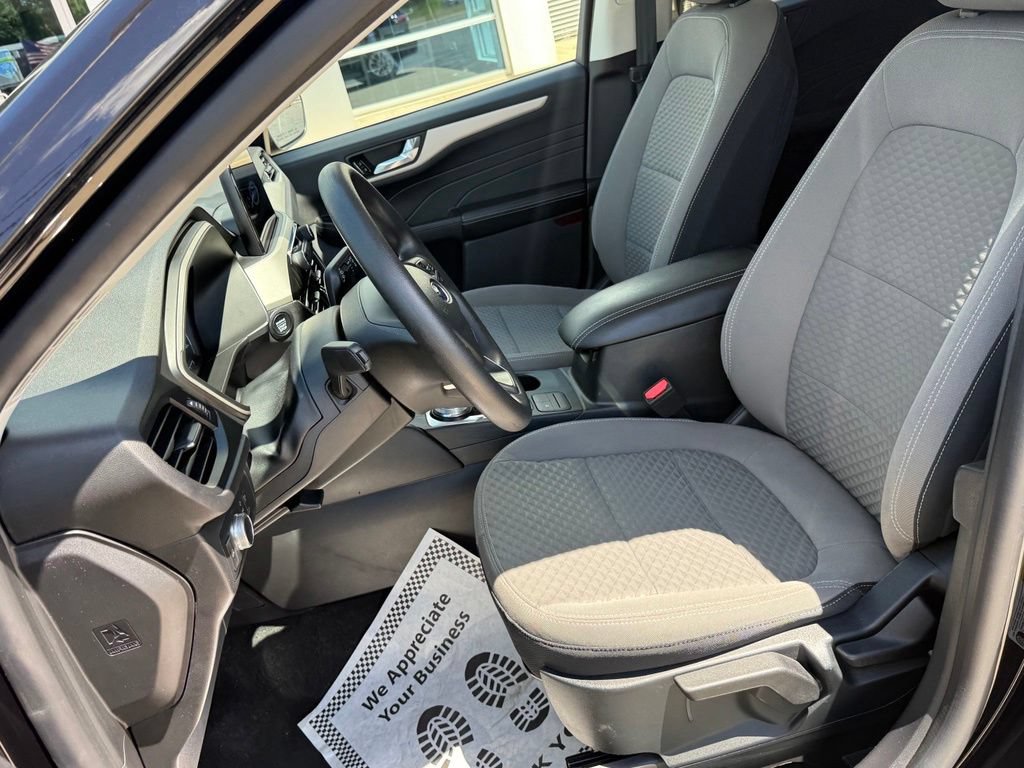 Certified 2021 Ford Escape SE FWD image 22