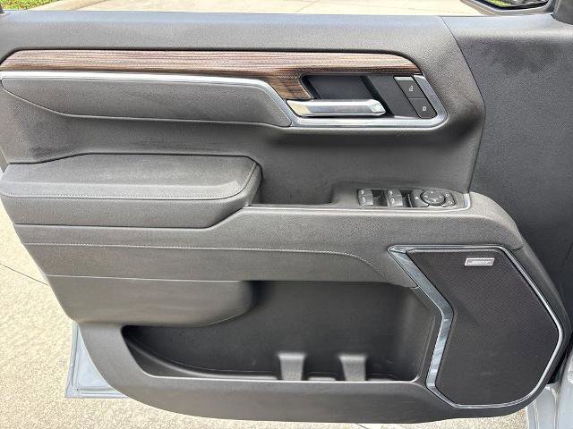 Used 2025 Chevrolet Silverado 1500 RST image 16