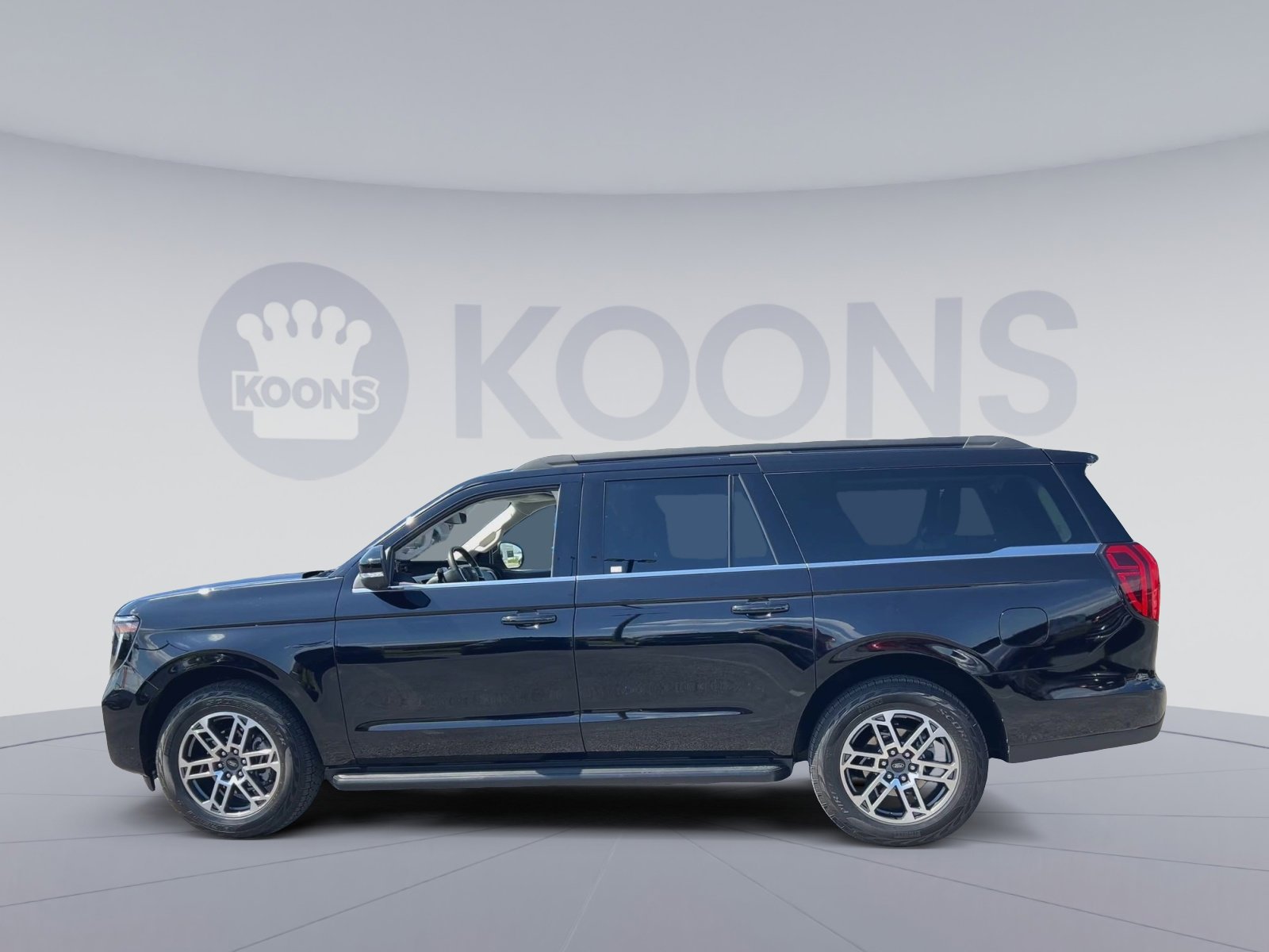 Certified 2025 Ford Expedition Max Active AWD/4WD image 8