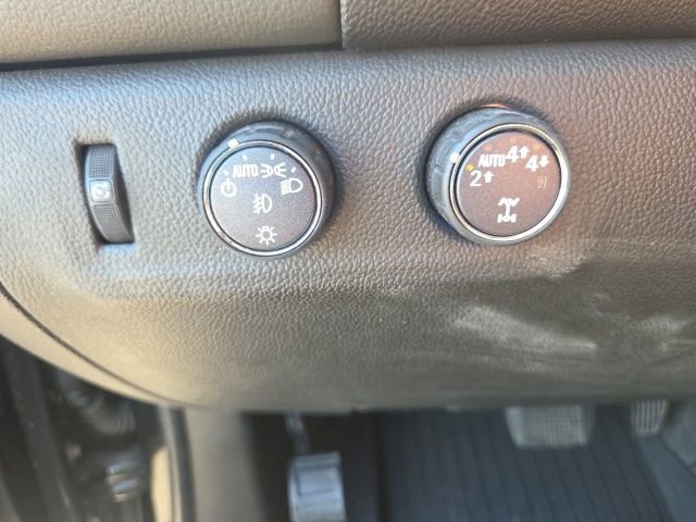 Used 2022 GMC Canyon AT4 AWD/4WD image 19