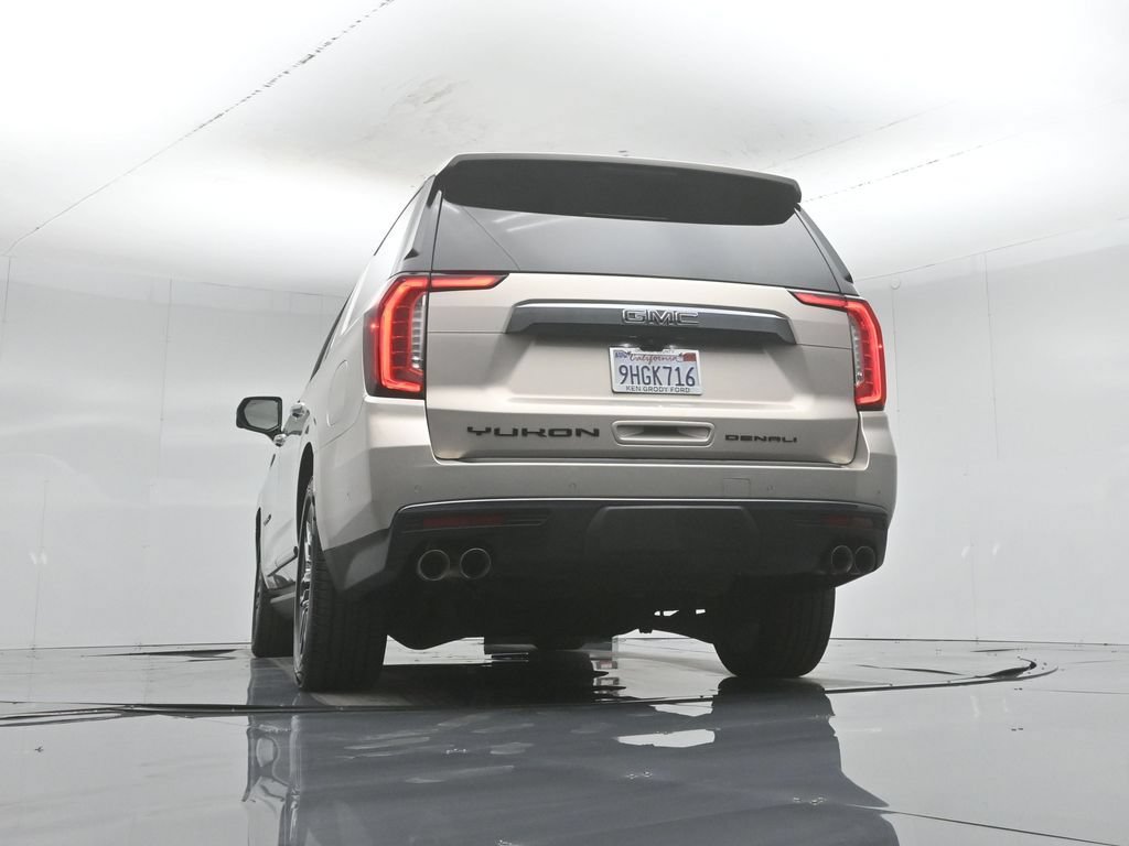 Used 2023 GMC Yukon XL Denali Ultimate AWD/4WD image 57