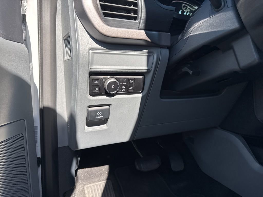 Certified 2025 Ford F150 XLT w/ Equipment Group 301A Standard image 12