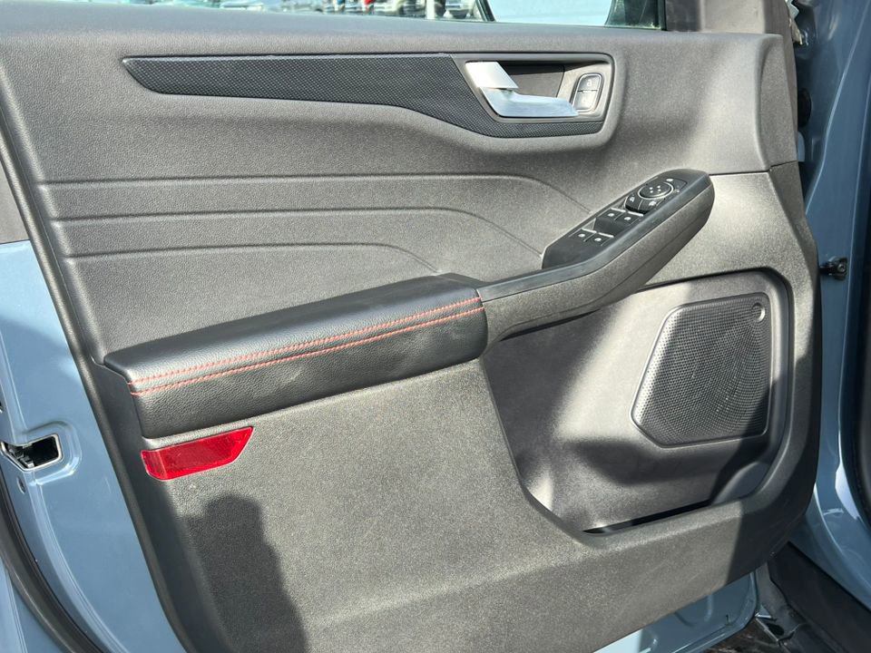 Certified 2023 Ford Escape ST-Line w/ Tech Pack #1 image 19