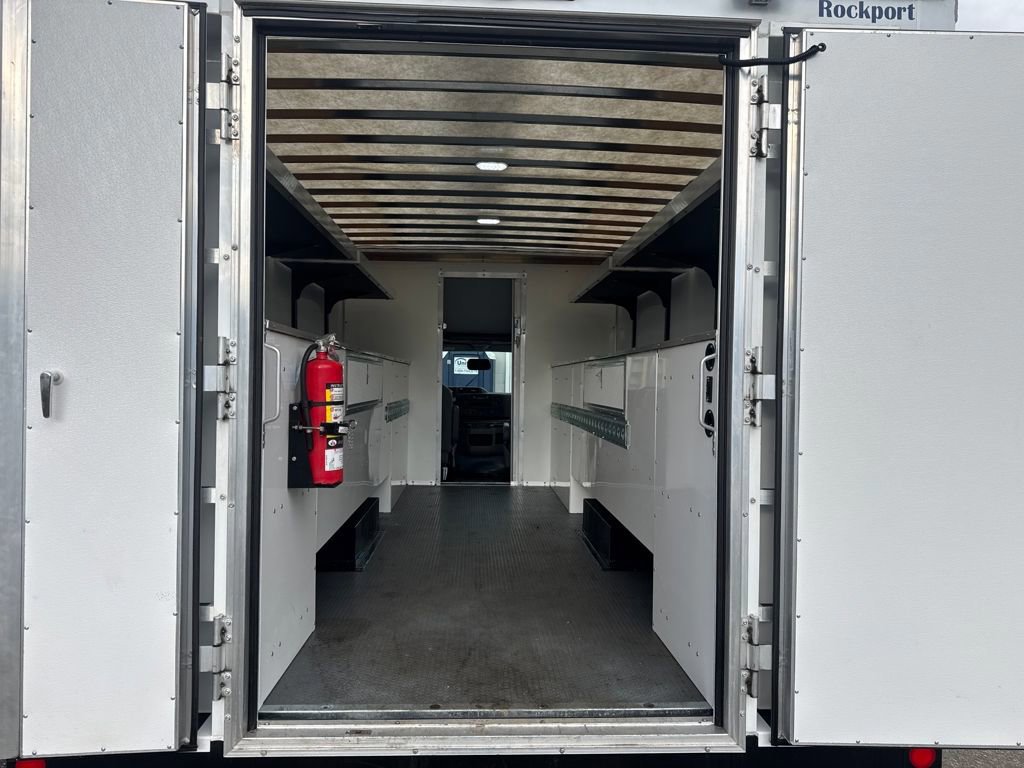 Certified 2025 Ford E-450 and Econoline 450 Super Duty w/ Power Equipment Group image 28