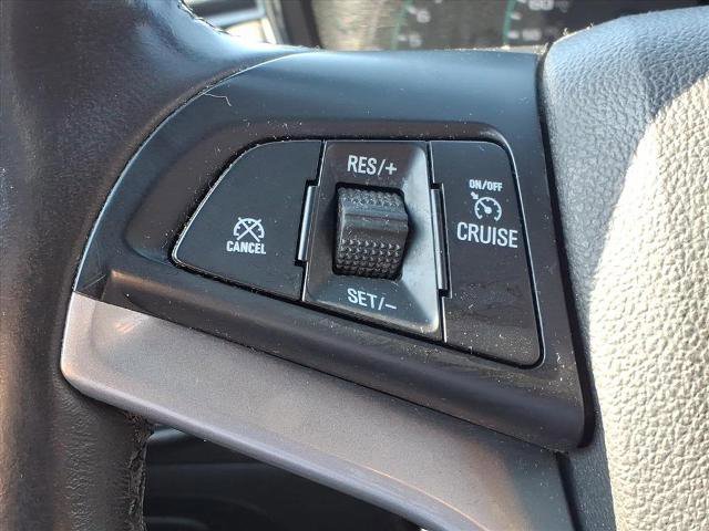 Used 2019 Chevrolet Trax LT w/ Redline Edition image 11