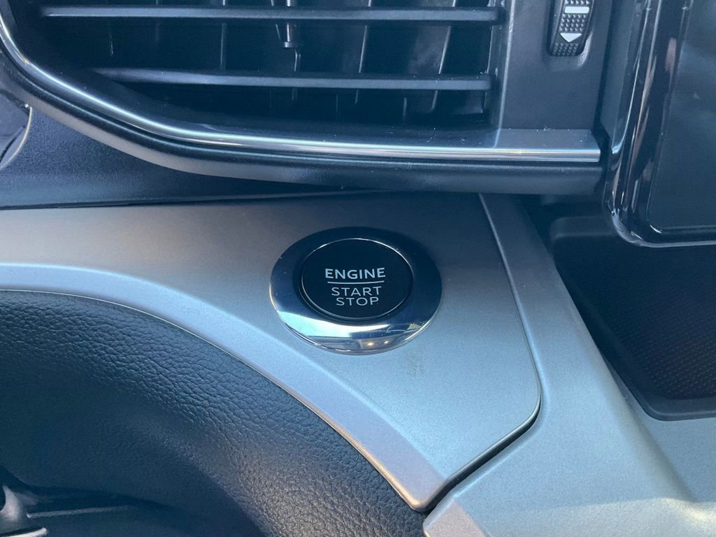 Certified 2022 Ford Explorer XLT w/ Equipment Group 202A image 37