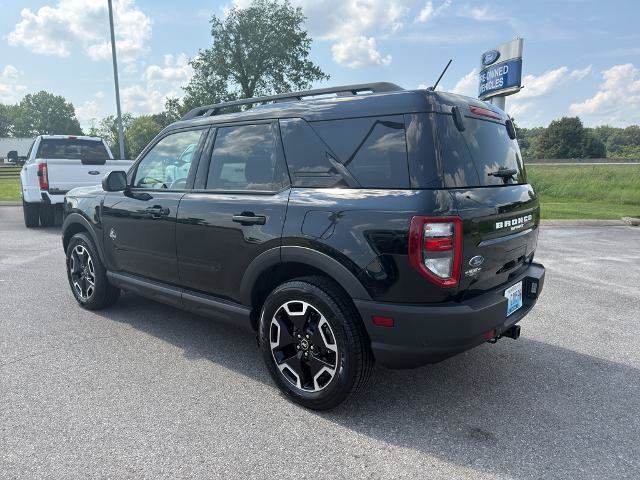Certified 2023 Ford Bronco Sport Outer Banks w/ Tech Package AWD/4WD image 7