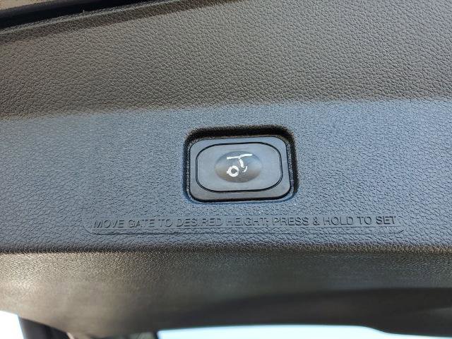 Certified 2017 Ford Explorer Limited AWD/4WD image 29