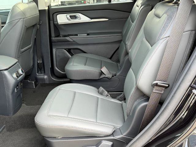 Certified 2025 Ford Explorer Active w/ Active Comfort Package image 13