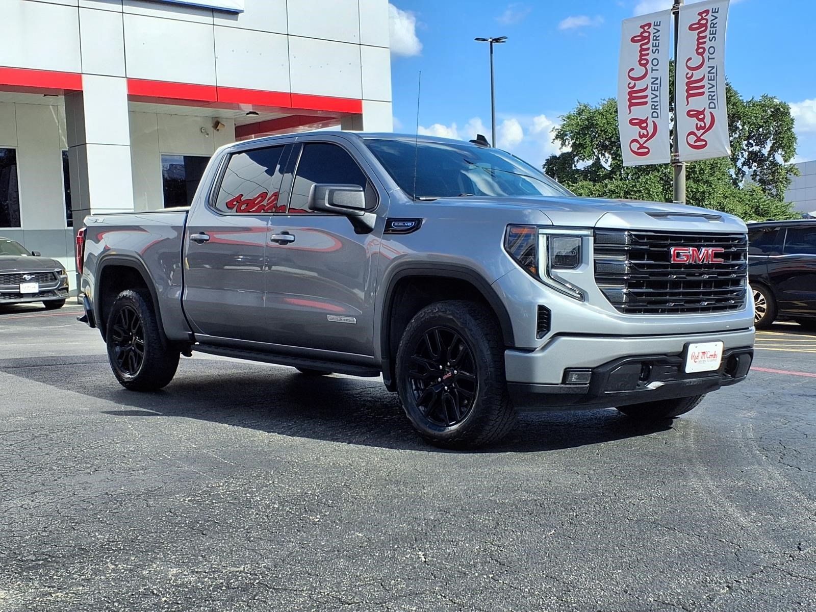 Used 2024 GMC Sierra 1500 Elevation w/ X31 Off-Road Package AWD/4WD image 4