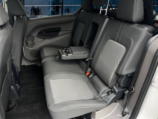 Certified 2022 Ford Transit Connect XLT FWD image 11