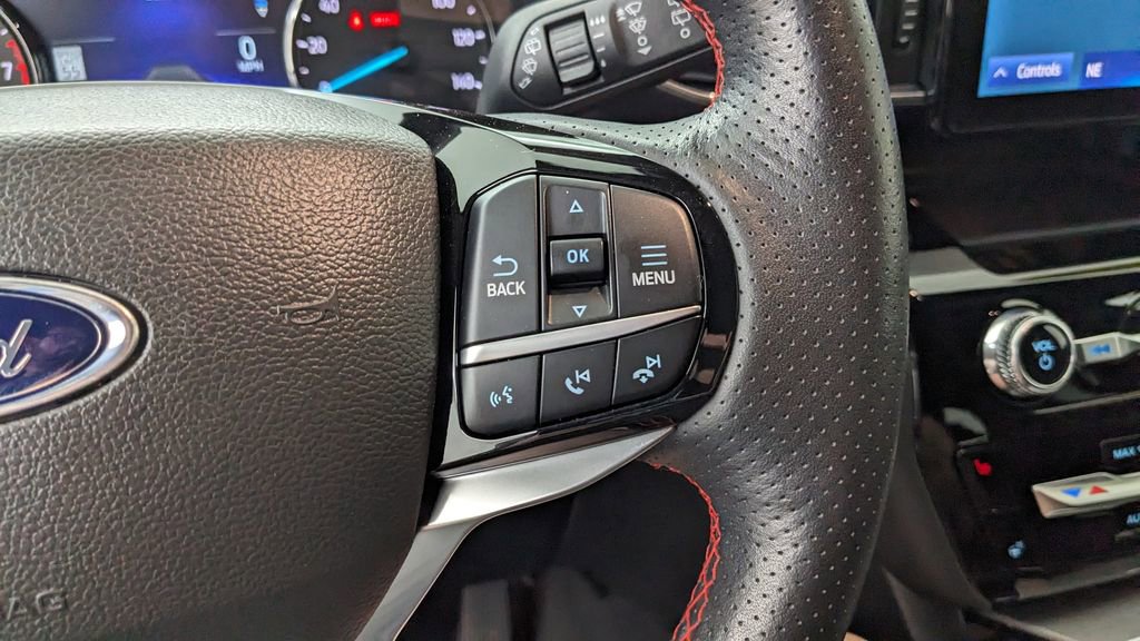 Certified 2023 Ford Explorer ST-Line AWD/4WD image 35