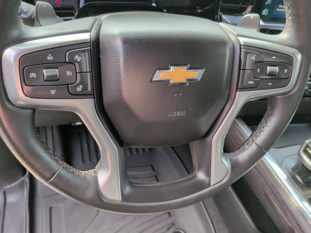 Used 2023 Chevrolet Silverado 1500 LTZ w/ Technology Package AWD/4WD image 24