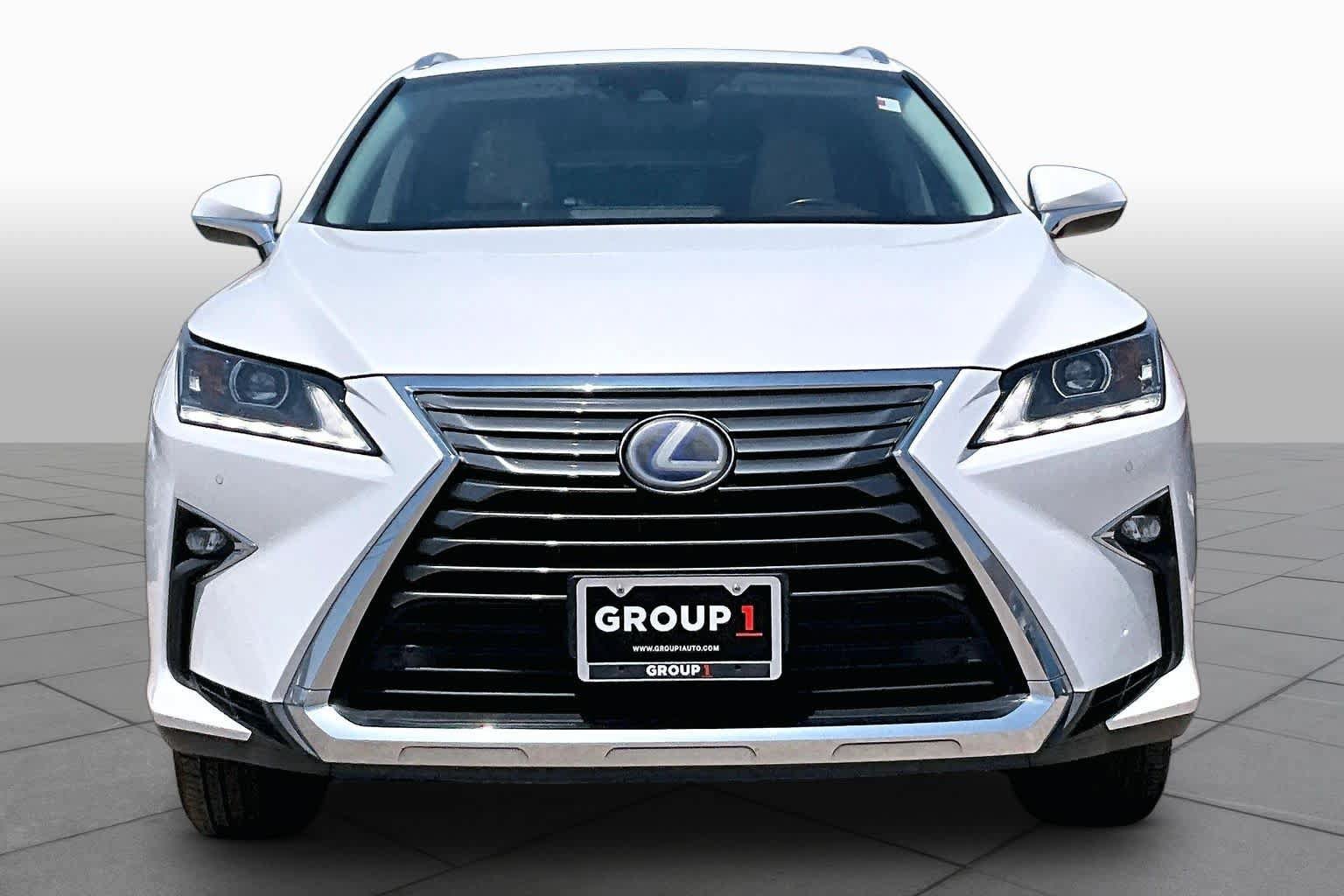 Used 2018 Lexus RX 450hL Premium w/ Premium Package AWD/4WD image 4