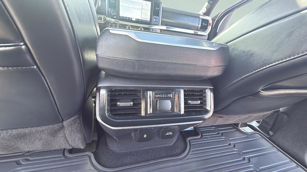 Certified 2023 Ford F150 Raptor w/ Raptor Carbon Fiber Package AWD/4WD image 33